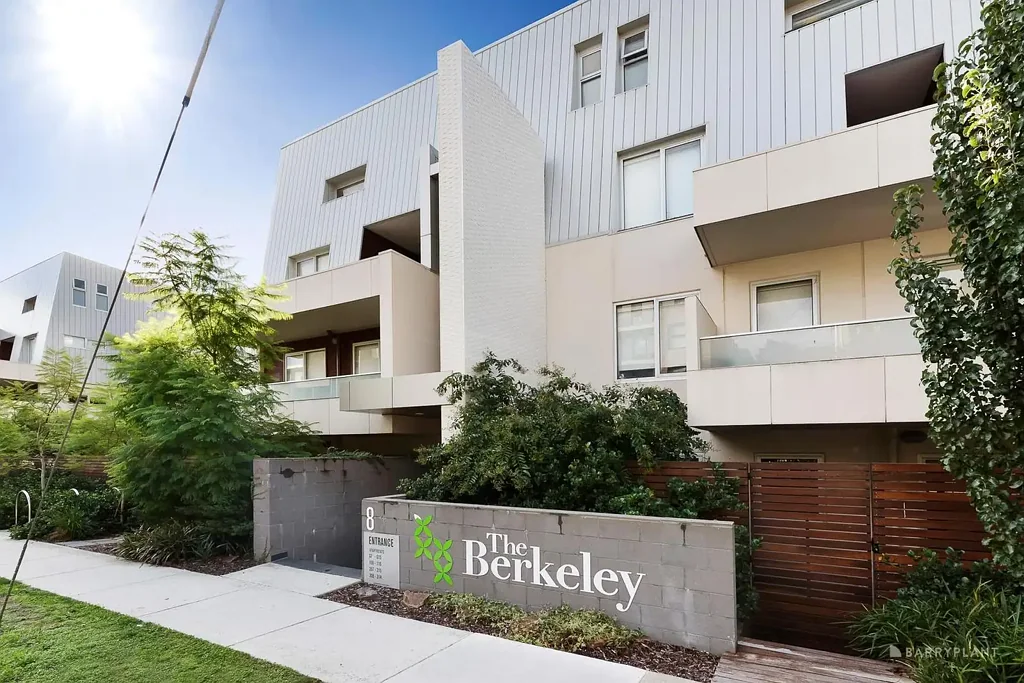 212/8 Berkeley Street, Doncaster, VIC 3108