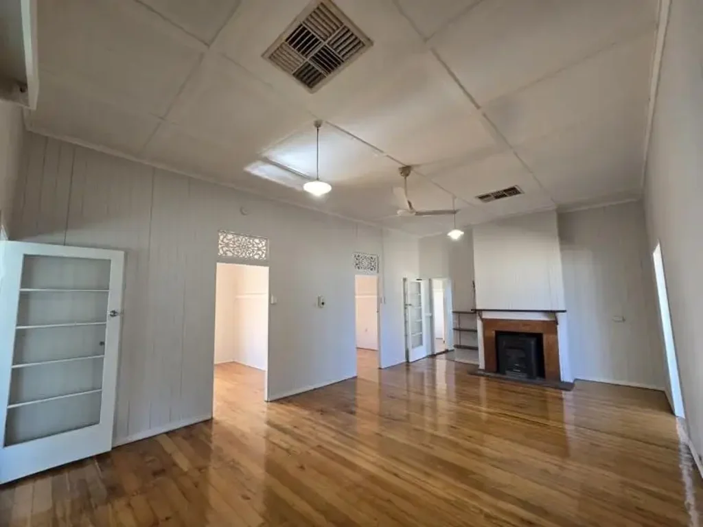 Cunnamulla 3ਬੈੱਡਰੂਮ Charming 3BR Home in Historic Cunnamulla