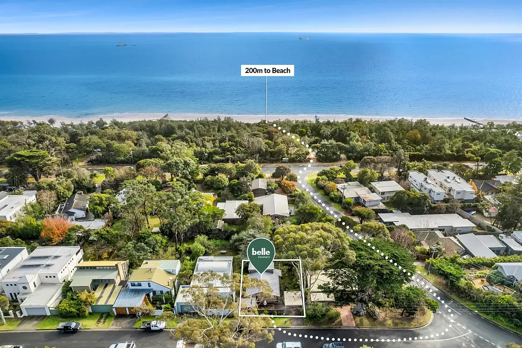 4 Burrell Street, Mccrae, VIC 3938