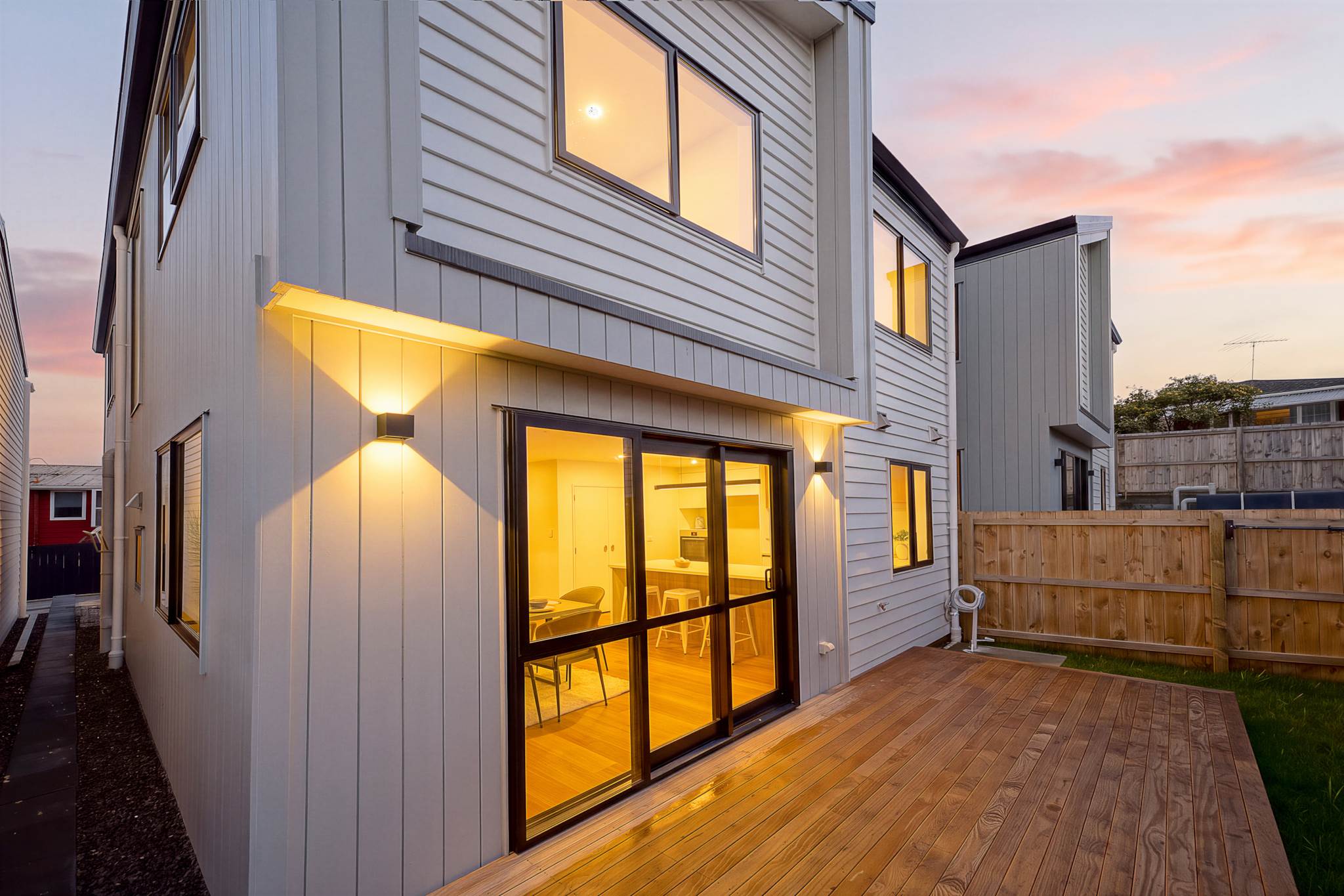 9 May Avenue, Te Atatu South, photo 18