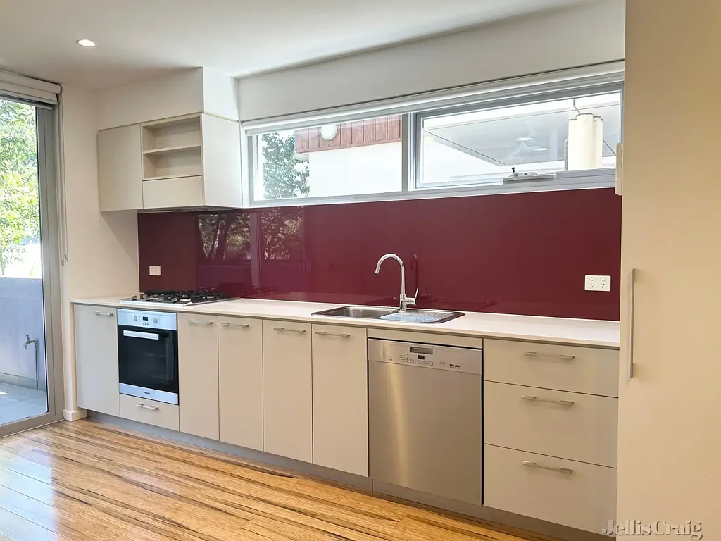Comfortable and Convenient Living in Northcote