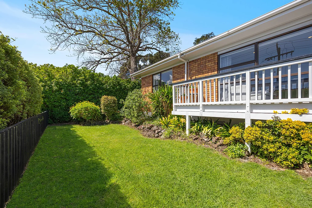 4A Sullivan Avenue, Mangere Bridge, Manukau City, Auckland