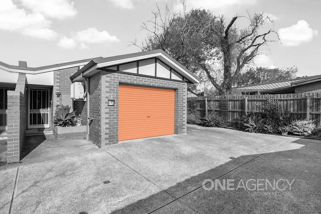 Sunbury 2 Bedroom Central Location with a Boutique Soul.