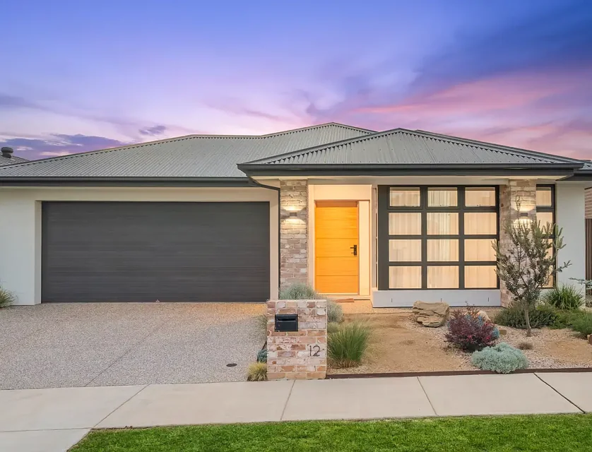 12 Dreamer Circuit, Mount Duneed, VIC 3217, 4 침실, 2 욕실, House