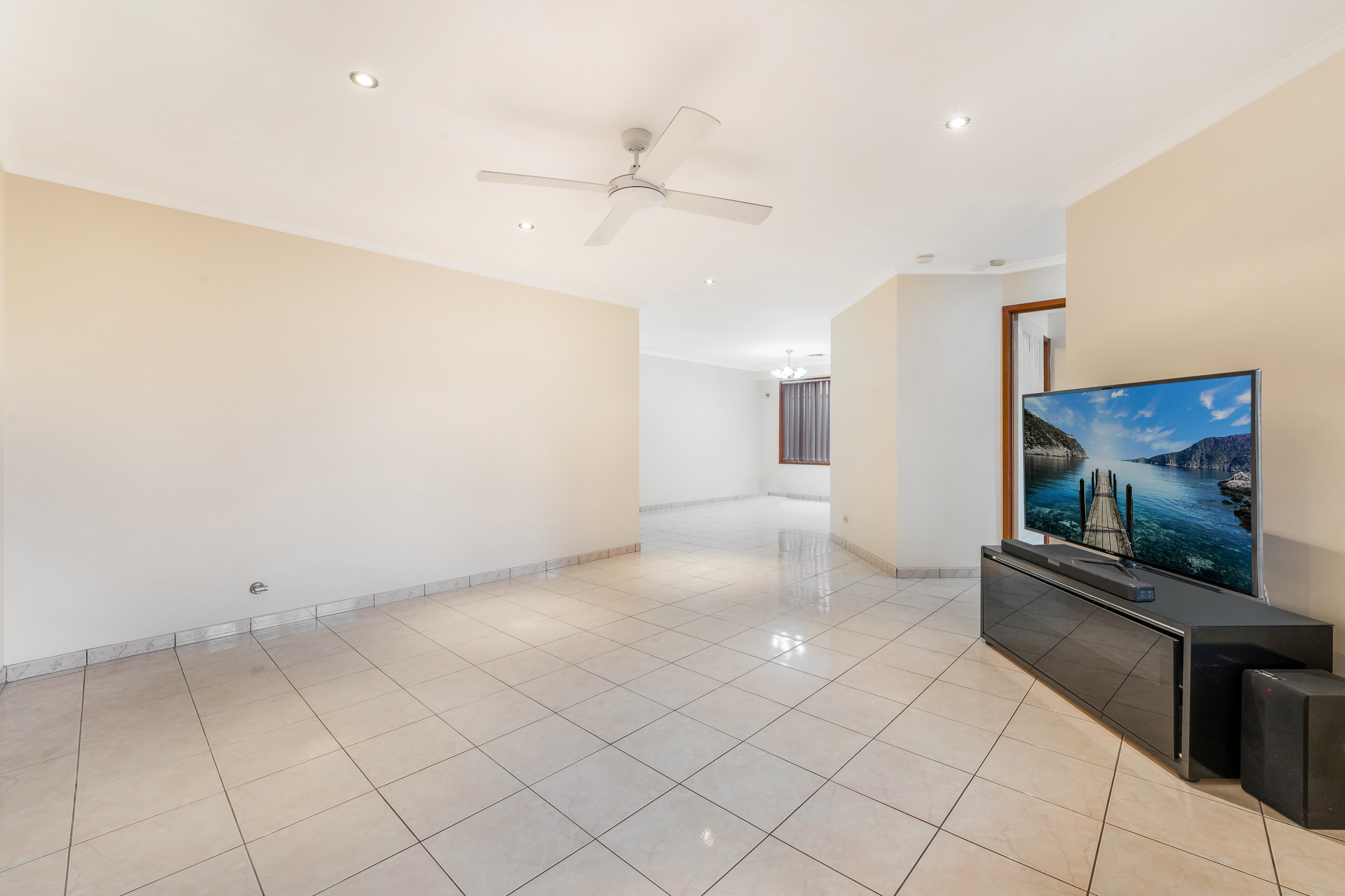 71 KEPPEL CCT, HINCHINBROOK NSW 2168, 0部屋, 0バスルーム, House