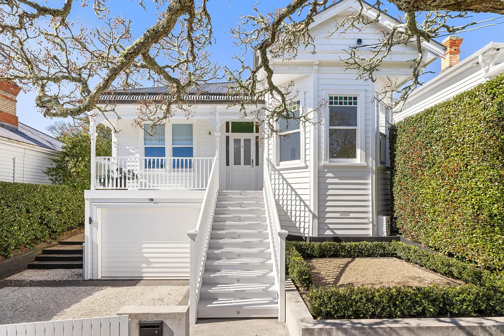 Ponsonby 4 Slaapkamer Amore on Ardmore