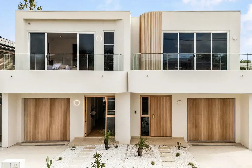Concord 4कमरा Brand new luxury semi in premium parkside setting