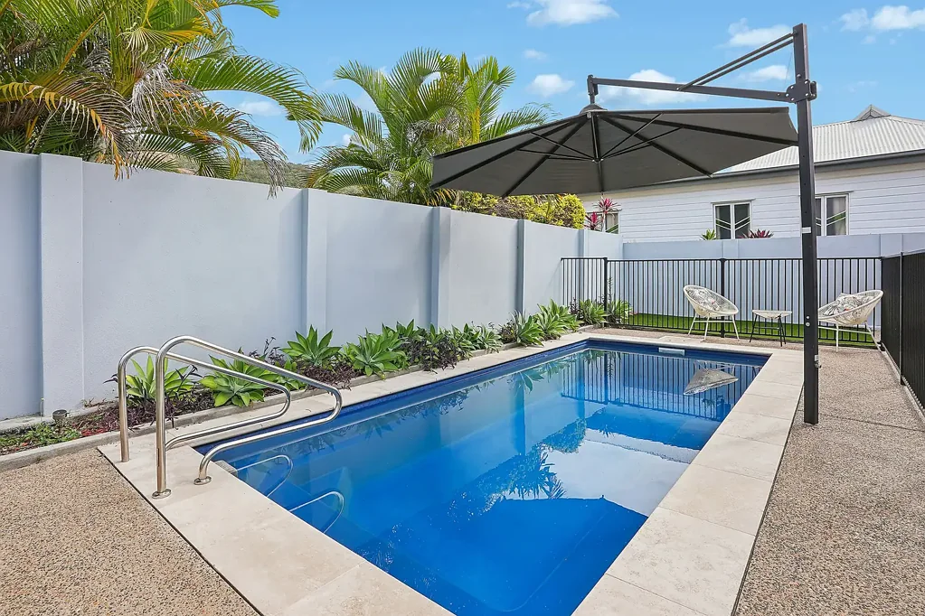 North Ward 4Zimmer Renovated family haven in coastal locale