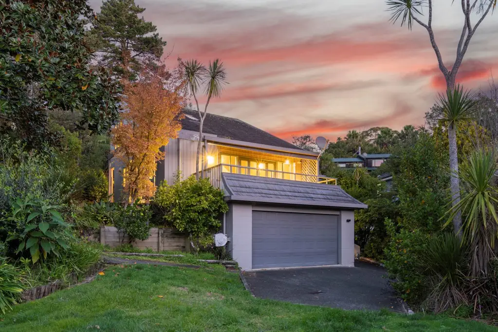 Campbells Bay 3 Bedroom Peaceful Living & Tranquil Lifestyle