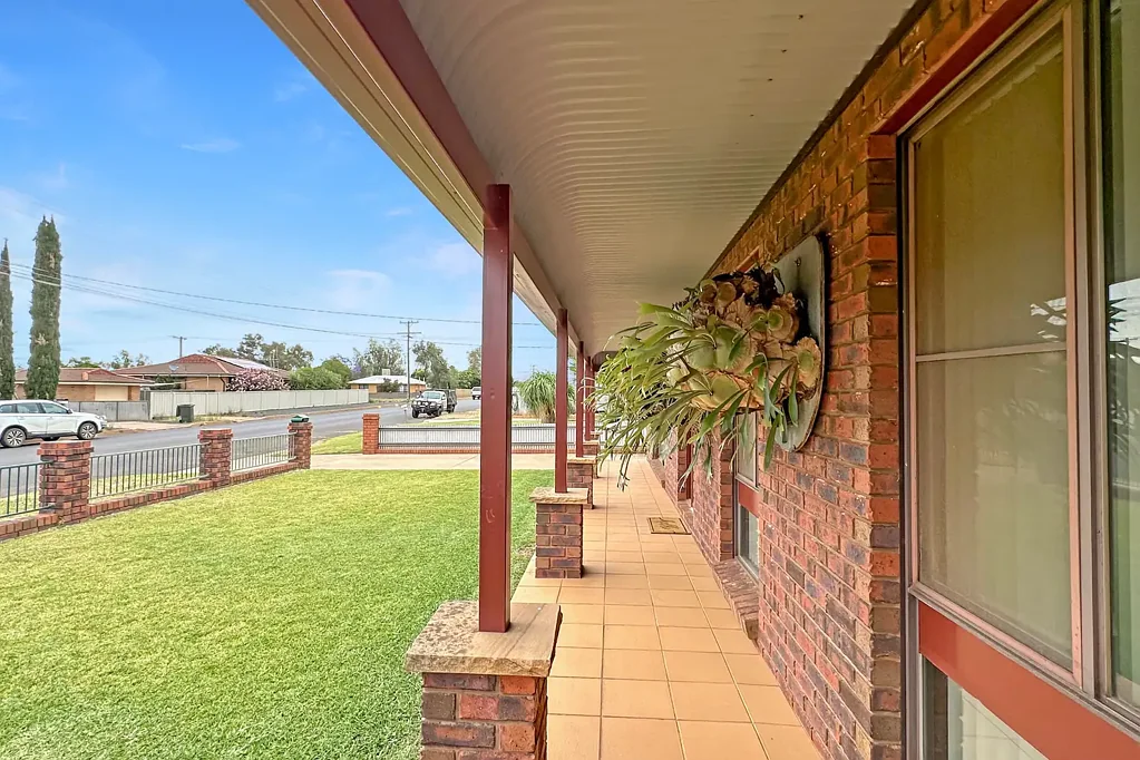 Cobar 3 Slaapkamer Make a splash - The perfect family home