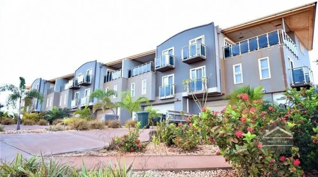 Luxury Living in Port