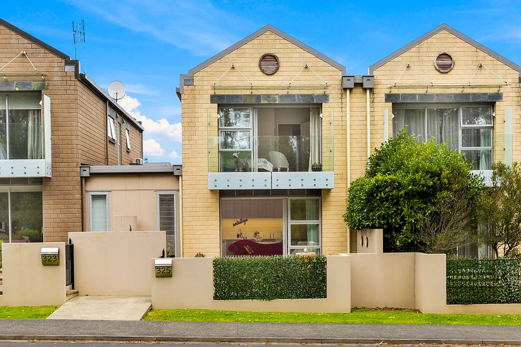 Millwater 3房  Cosy, Light-Filled Townhouse Living