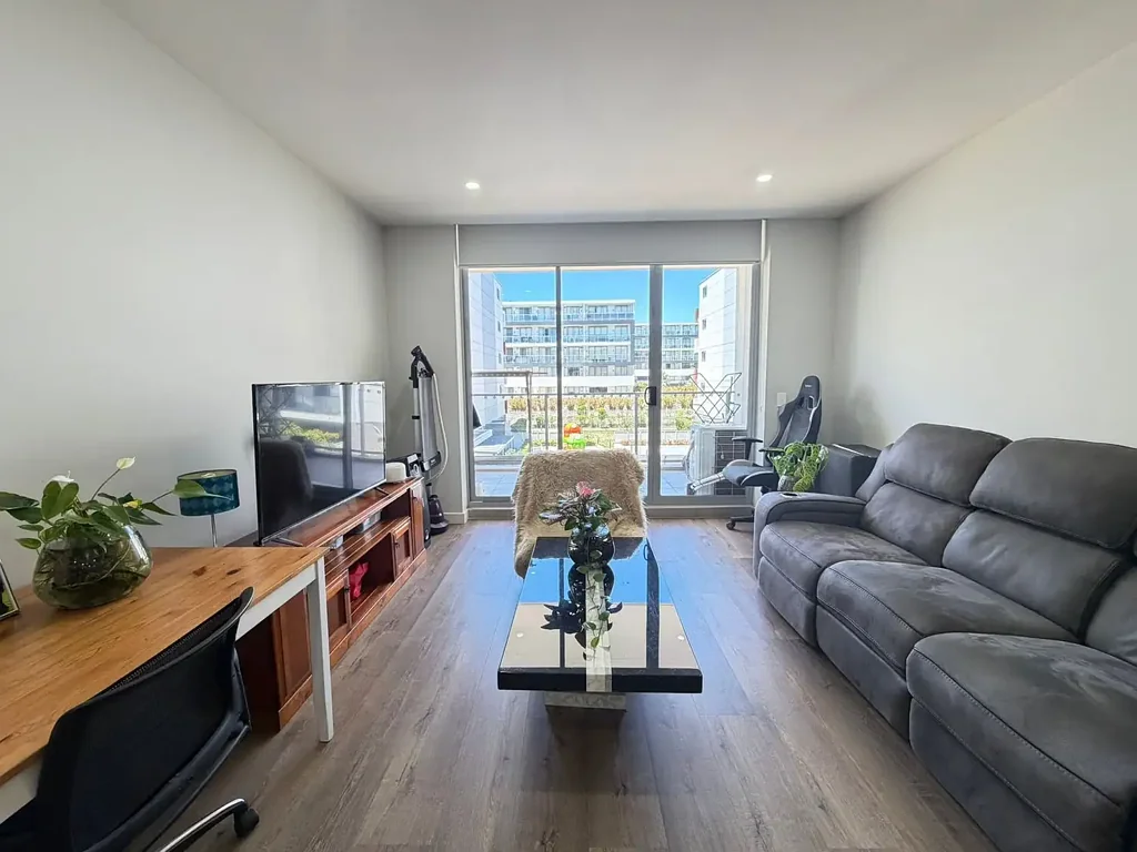 Schofields 1 Slaapkamer $460,000.00. Must be Sold. Single bedroom at Schofield