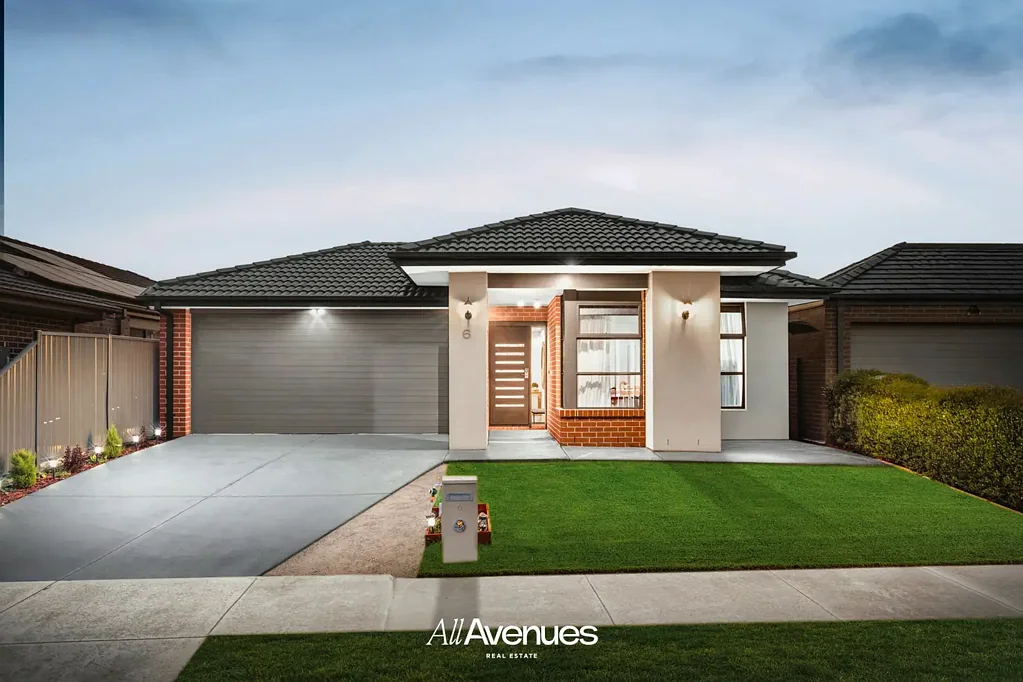 Cranbourne East 4कमरा Best Deal Must Sell
