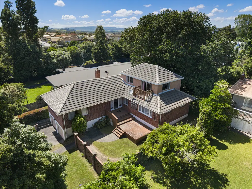 87 Hill Road, Hill Park, Manukau City, Auckland