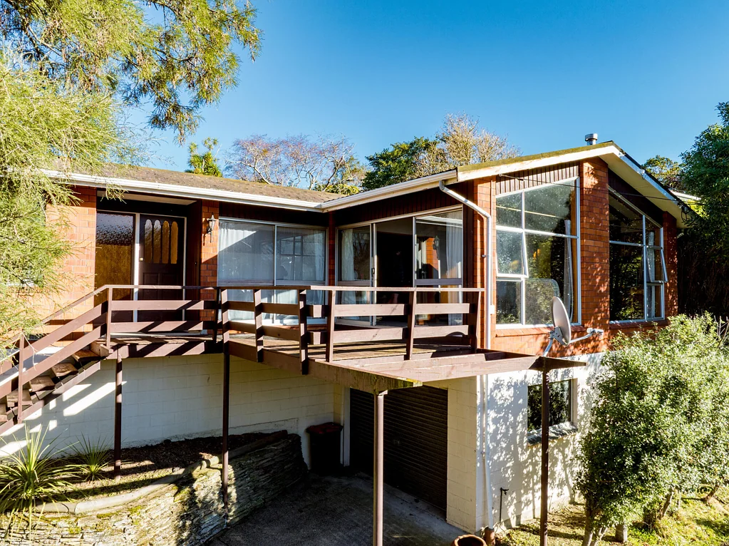 Maori Hill 3ਬੈੱਡਰੂਮ Classic 1970s style with room to add value