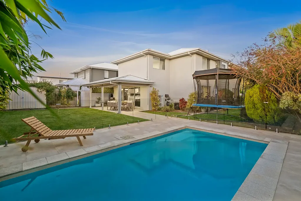 Baringa 5 Bedroom A Family Favourite With All the Extras - This One Will Be Sold