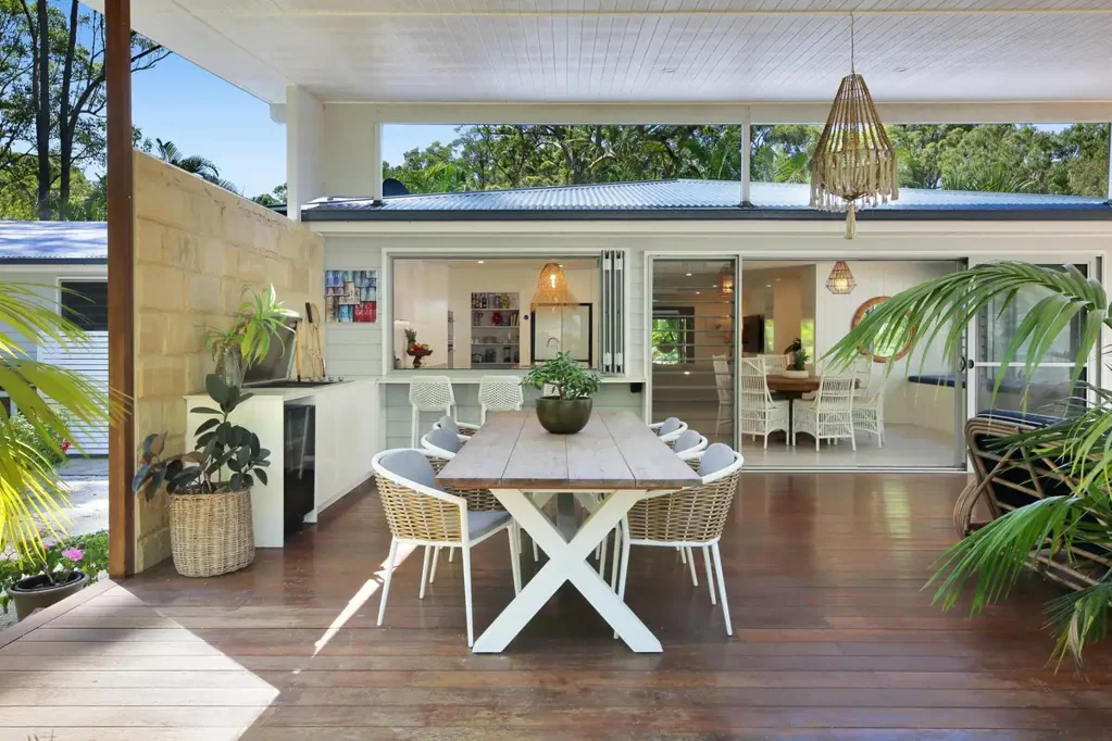 4 Evergreen Drive, Elanora, QLD 4221
