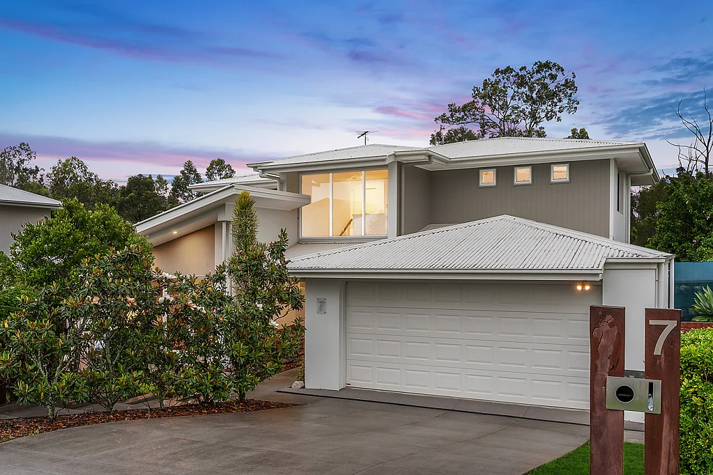 7 Kingfisher Drive, Upper Kedron, QLD 4055