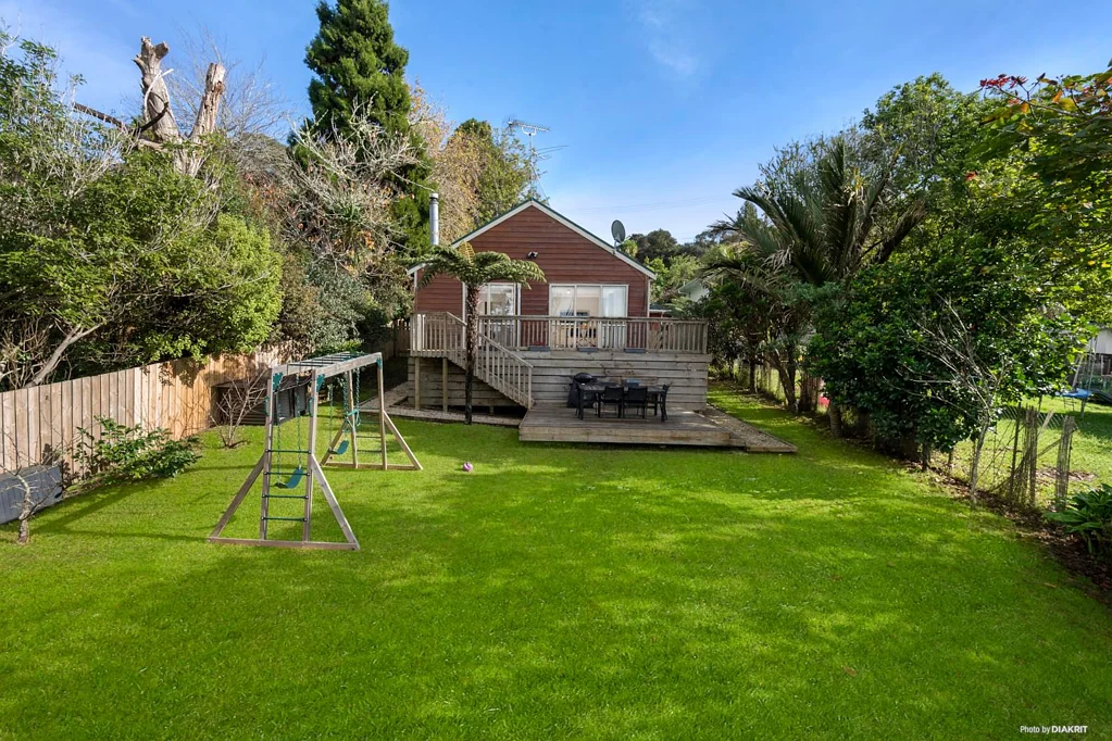 446 Huia Road, Laingholm, Waitakere City, Auckland