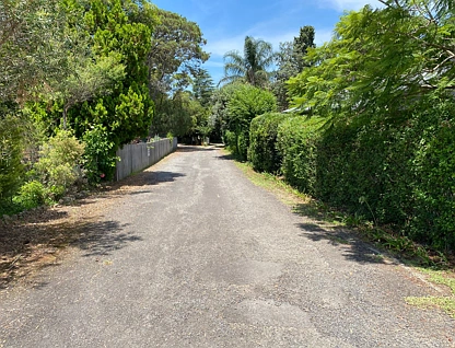 16 Lyndhurst Drive, Bomaderry, South Coast, 4 कमरे, 1 बाथरूम, House