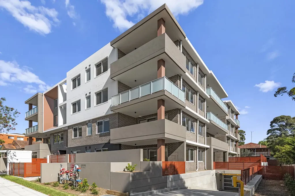Stylish Ground Floor Apartment in the Heart of Carlton