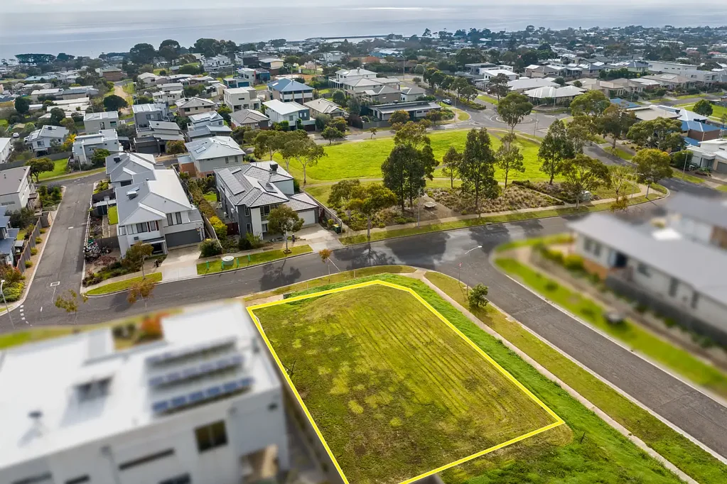 Portarlington  Fabulous Elevated Allotment - Stunning Bay Views