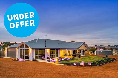 30 Sceptrum Avenue, Chittering, WA 6084, 4 slaapkamers, 2 badkamers, House