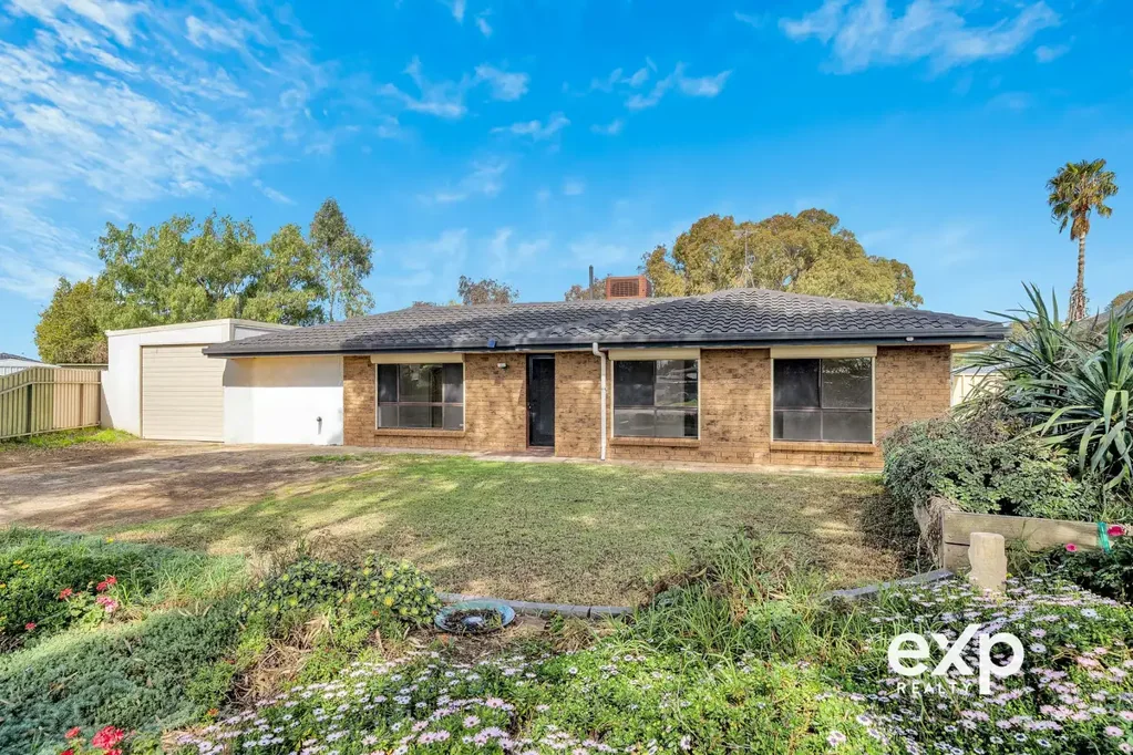 48 Nicholls Crescent, Burton, SA 5110