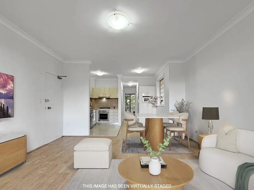 Guildford 1房 翻新朝北公寓 – 位于 Guildford 中心的空间、风格与便利 RENOVATED NORTH-FACING APARTMENT – SPACE, STYLE & CONVENIENCE IN THE HEART OF GUILDFORD