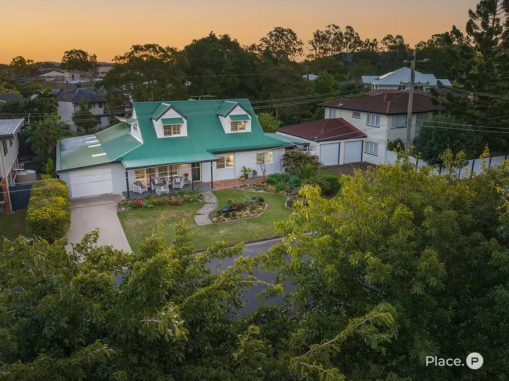 24 Lorna Street, Graceville, QLD 4075