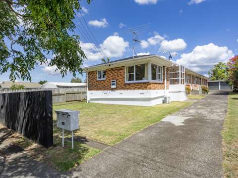 Onehunga 2 Bedroom Make Your Move - Nest or Invest