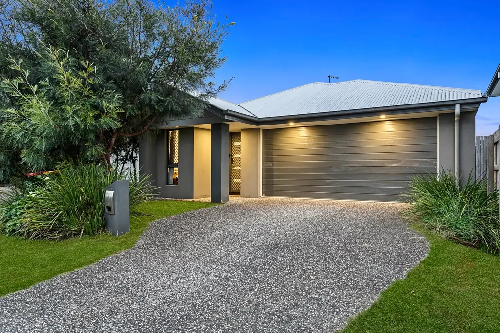 80 Swansea Circuit, Redland Bay, QLD 4165