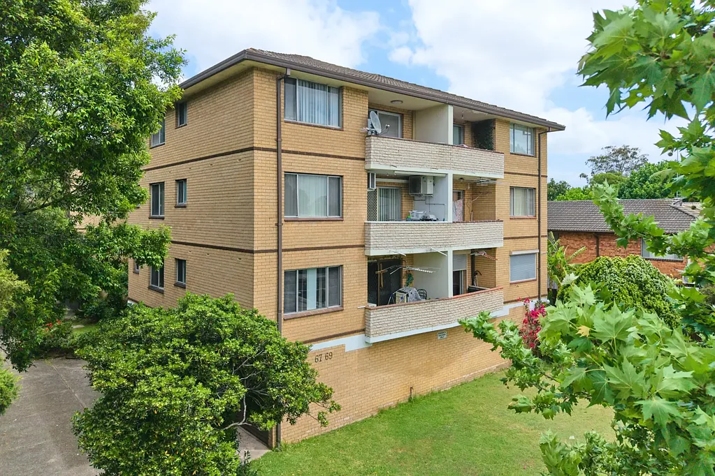 2/67 Smart Street, Fairfield, NSW 2165