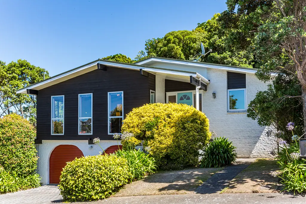 25 Amapur Drive, Khandallah, Wellington
