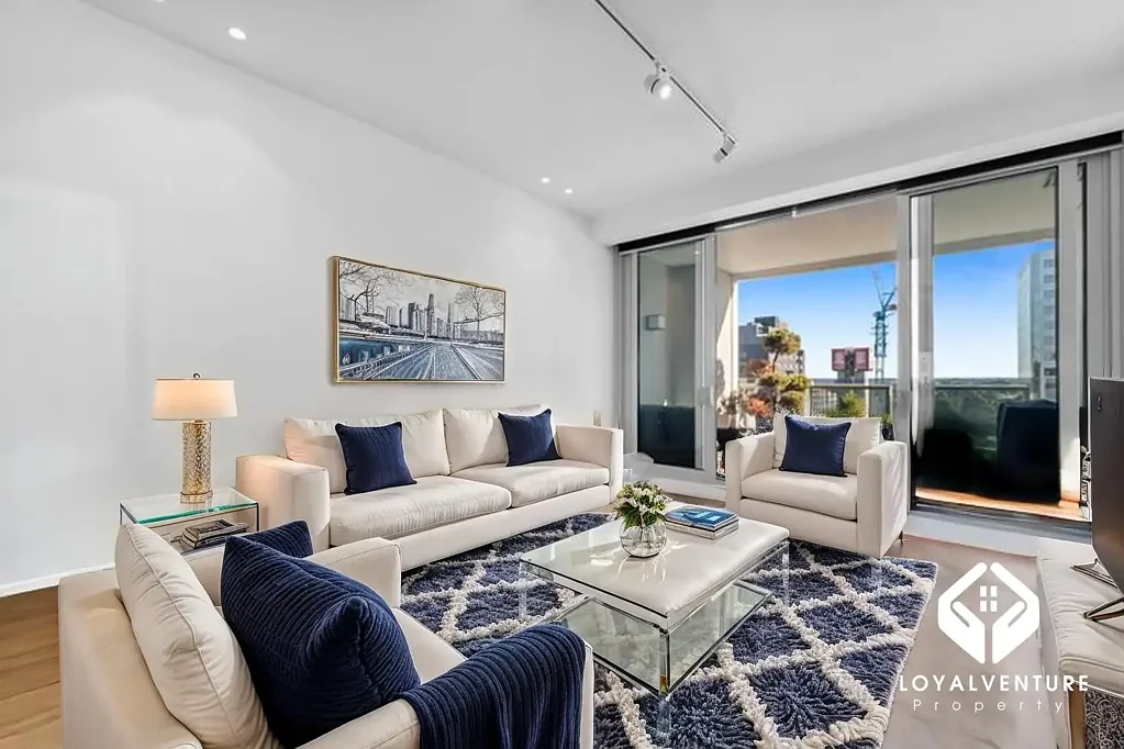 Melbourne 2 Bedroom Luxurious Living on Saint Kilda Road