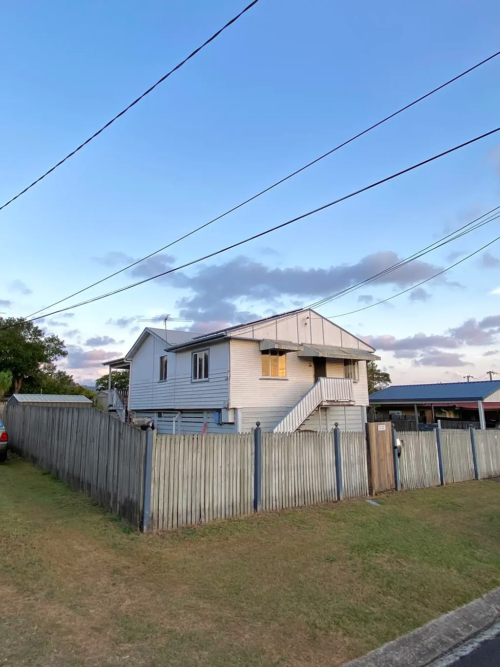 Rochedale South 3Kwarto Renovate or Detonate - Historic Queenslander on 830m²