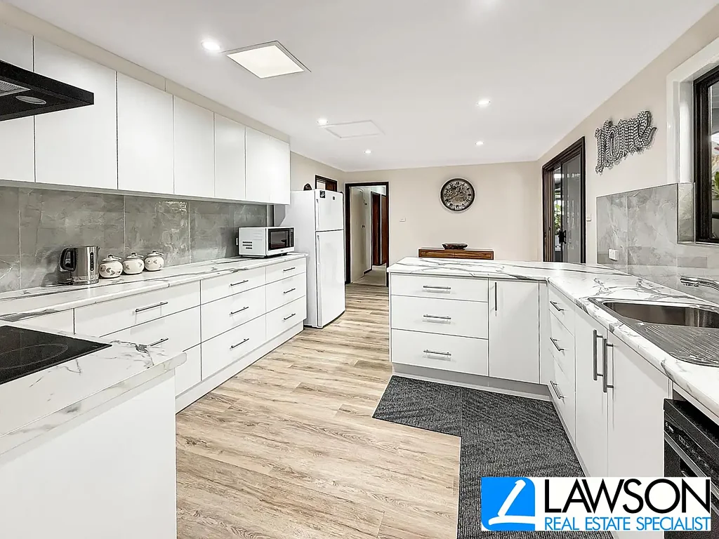 Arno Bay 4Kwarto All about easy modern living...