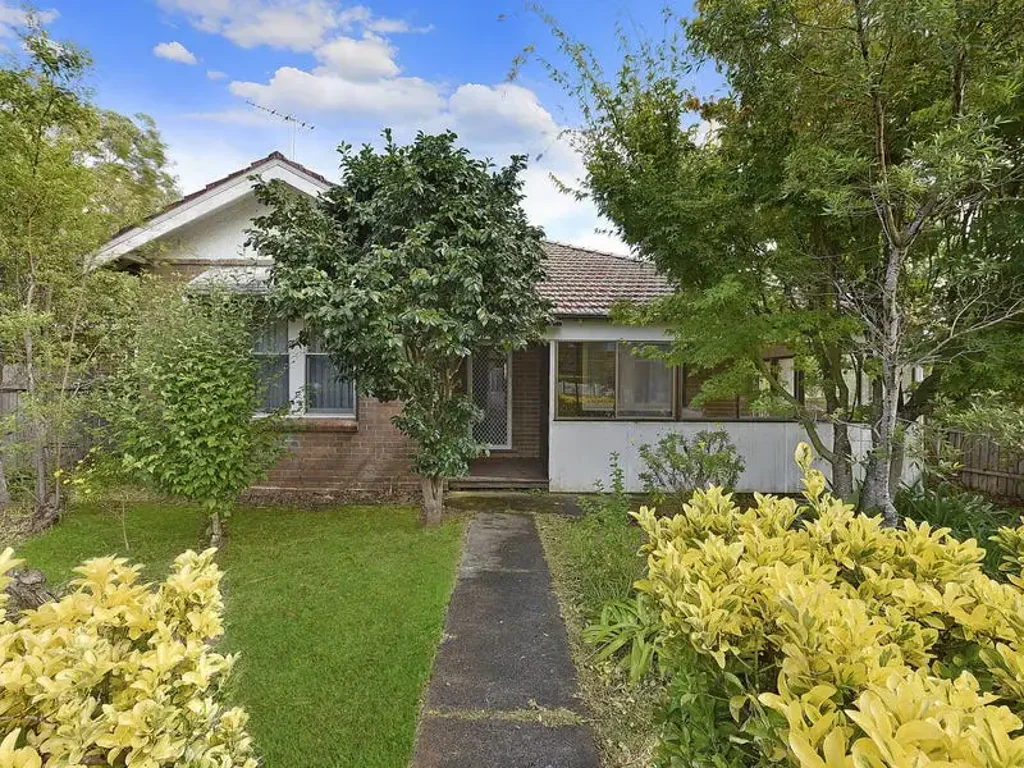 Large Family Home | Waitara School Catchment