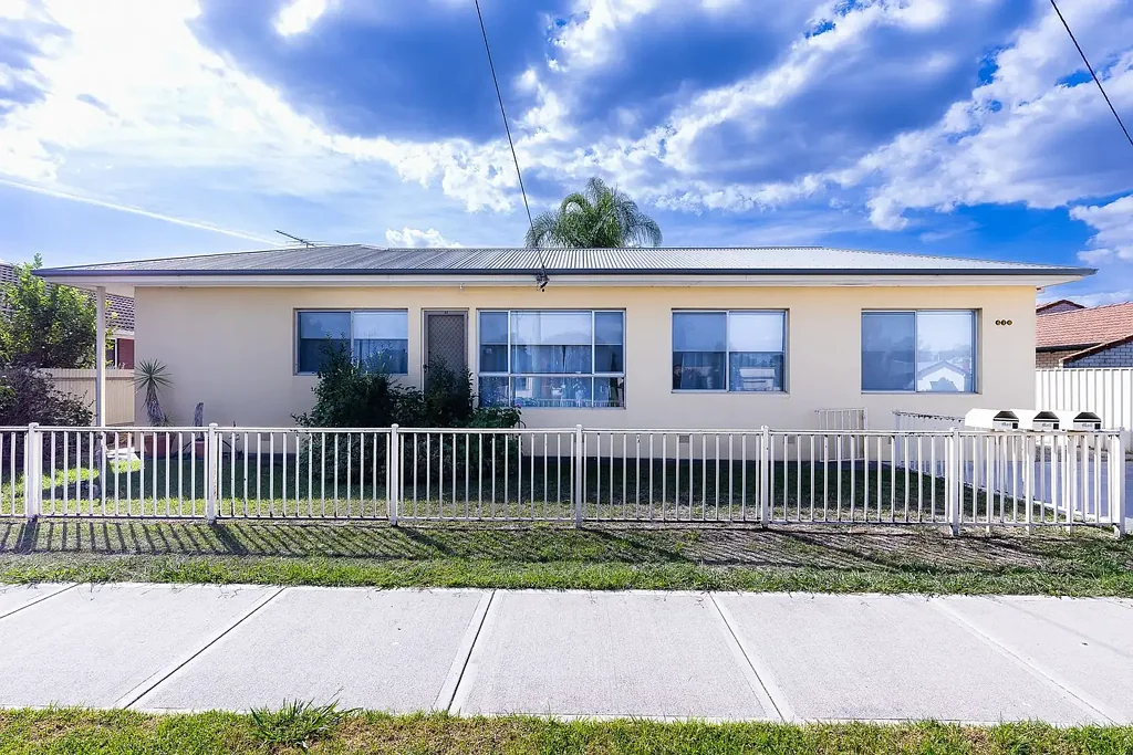 Updated and Fresh - 2 Bedroom Unit!