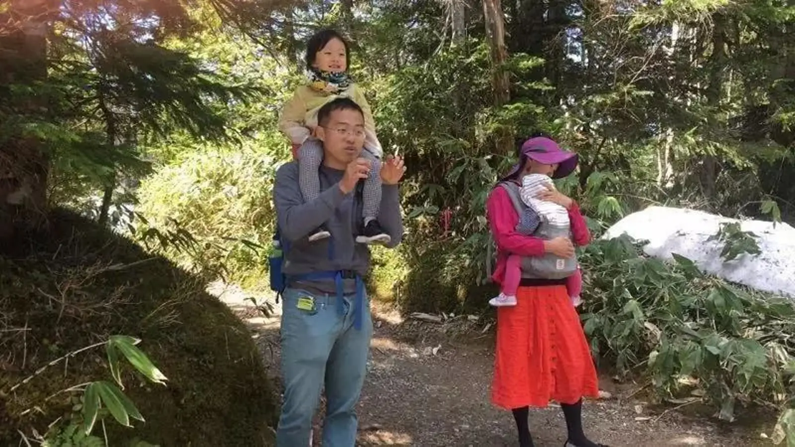 作为生物学博士，我们给小孩选疫苗的戏好像也不少
