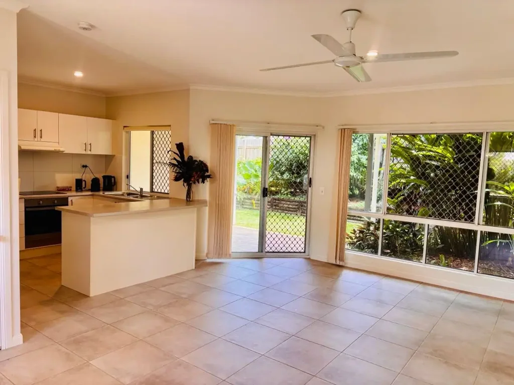 UNIT 38/5-15 Mcgregor Street, Mooroobool, QLD 4870