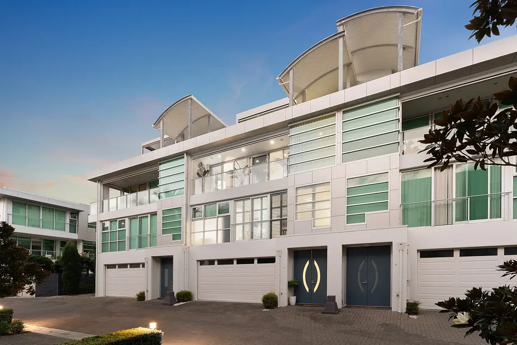 18/12-14 Adelphi Terrace, Glenelg North, SA 5045