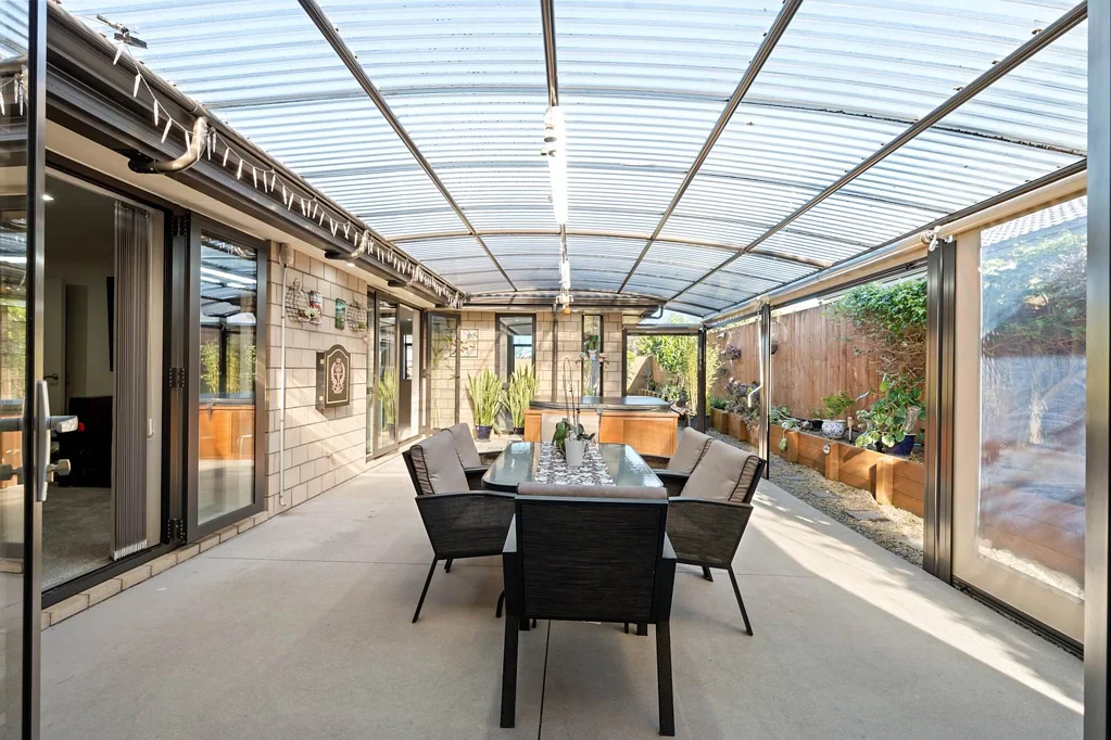 51 Sunningdale Street, Wattle Downs, Manukau City, Auckland