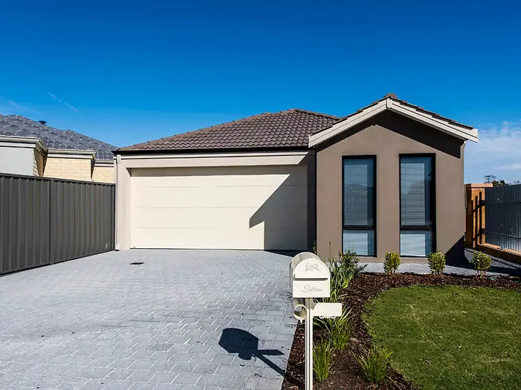 COSY THREE BEDROOM HOME