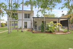 67 Curlew Circuit, Wulagi