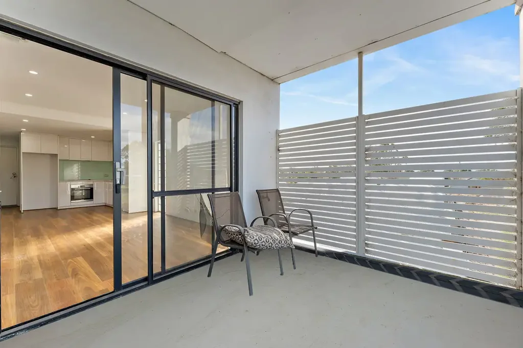219/348 Railway Parade, Beckenham, WA 6107