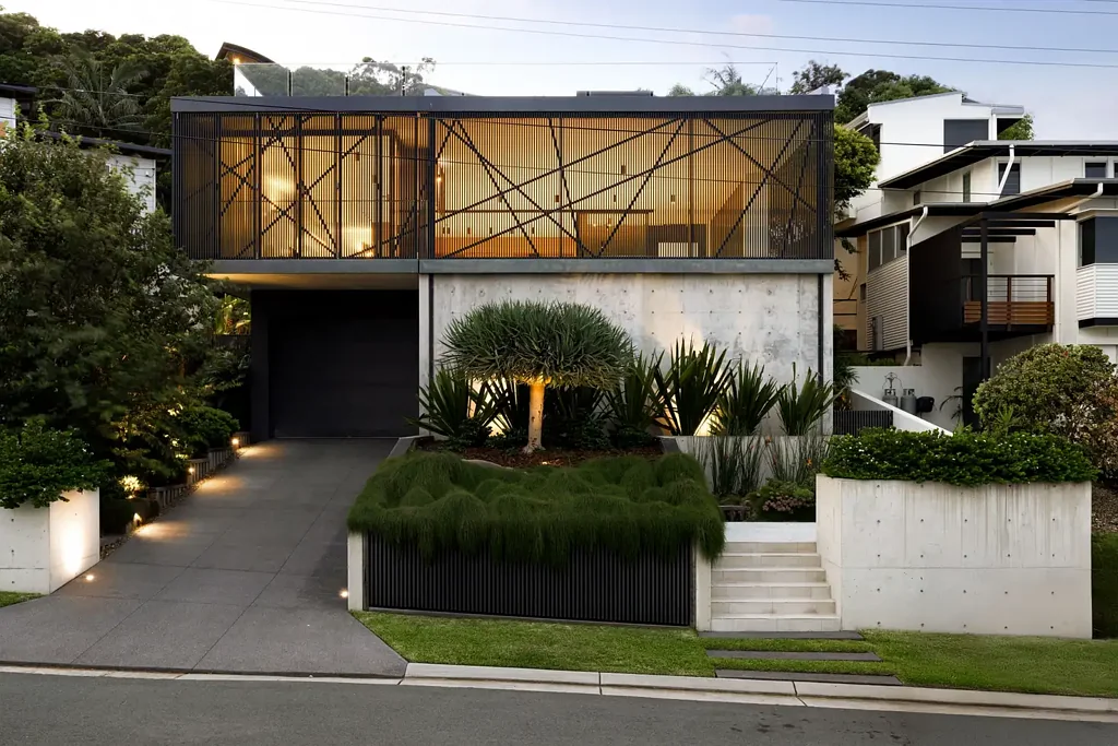 Coolum Beach 4 Bedroom Coastal Luxury Redefined