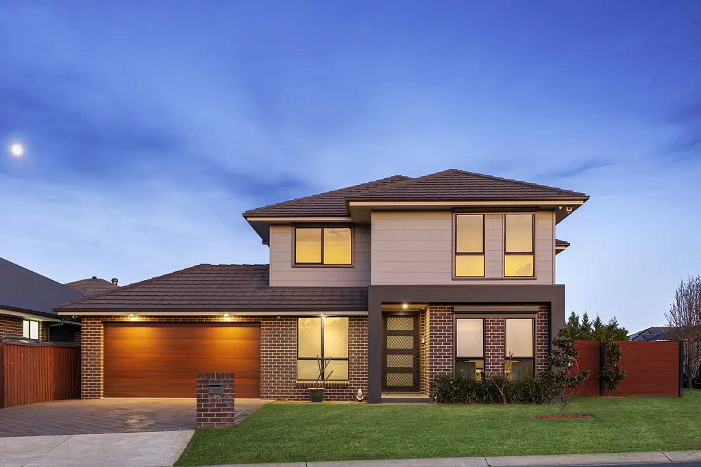 27 Brookwater Circuit, Colebee, NSW 2761