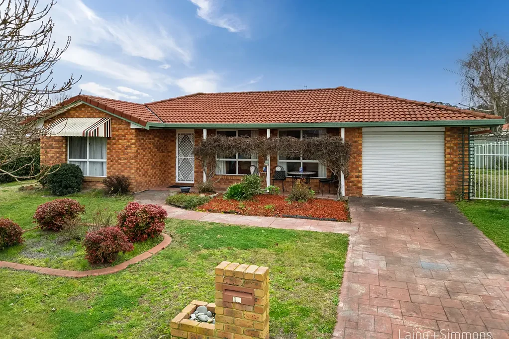 13 Newling Avenue, Armidale, NSW 2350